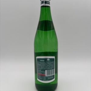 Alternative view of cisowianka niegazowana water